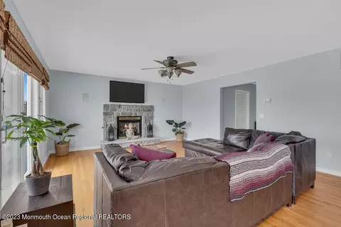 264 Butler Blvd, Bayville, NJ 08721 photo 11