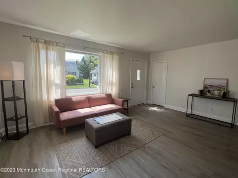 13 Stiles Ave, Maple Shade, NJ 08052 photo 6