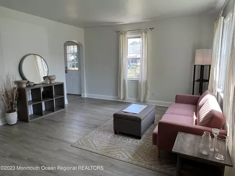 13 Stiles Ave, Maple Shade, NJ 08052 photo 5