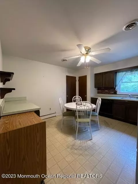 818 Warwick Rd, Brick, NJ 08724 photo 18