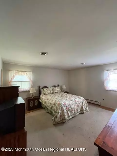 818 Warwick Rd, Brick, NJ 08724 photo 43