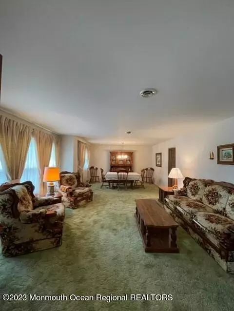 818 Warwick Rd, Brick, NJ 08724 photo 8