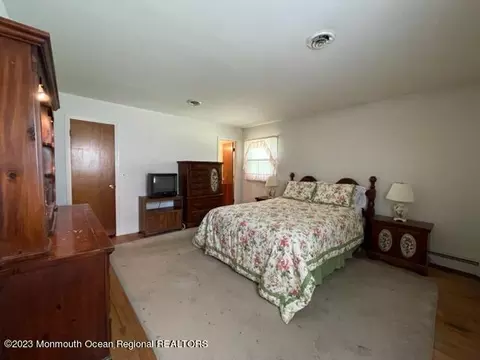 818 Warwick Rd, Brick, NJ 08724 photo 46