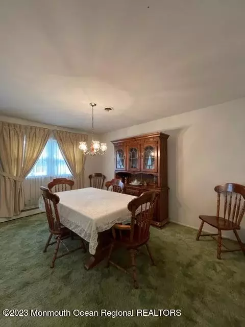 818 Warwick Rd, Brick, NJ 08724 photo 14