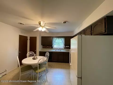 818 Warwick Rd, Brick, NJ 08724 photo 17