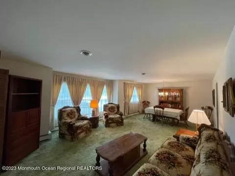 818 Warwick Rd, Brick, NJ 08724 photo 10