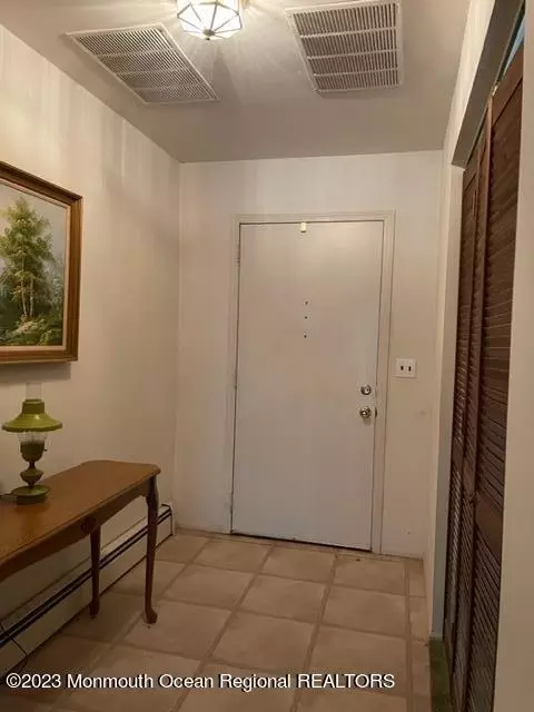 818 Warwick Rd, Brick, NJ 08724 photo 6