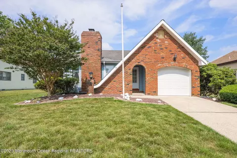 36 Sycamore Rd #41, Manahawkin, NJ 08050