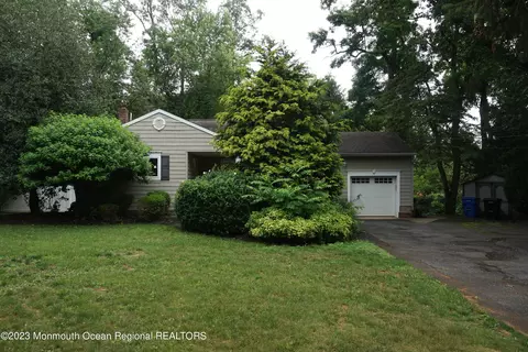 114 Bruce Rd, Red Bank, NJ 07701