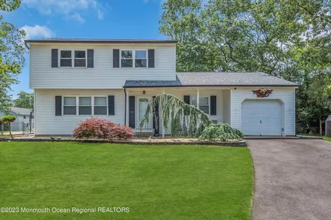 1908 Reney Ct, Toms River, NJ 08753