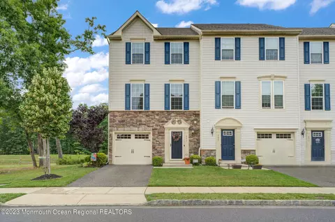 801 Mississippi St #1501, Toms River, NJ 08755