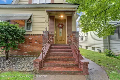 86 Curie Ave, Clifton, NJ 07011