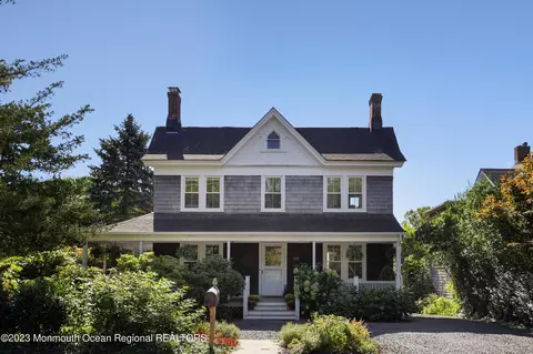 198 Monmouth Ave, Atlantic Highlands, NJ 07716