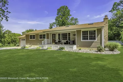 3 Allen Ter, New Egypt, NJ 08533
