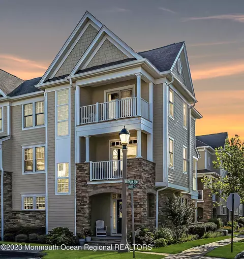 10 Grant St, Long Branch, NJ 07740