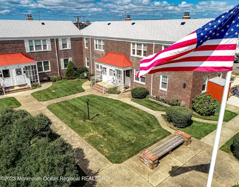 900 N Beach Ave #8, Beach Haven, NJ 08008