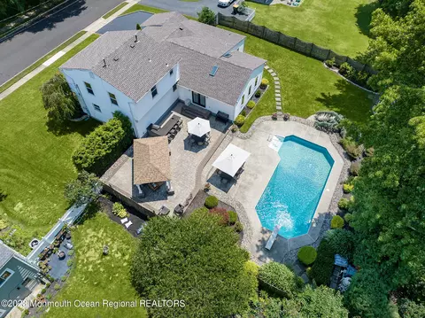 17 Rockhill Rd, Old Bridge, NJ 08857