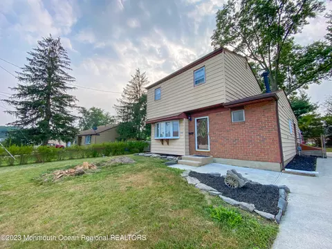 626 Frankfort Ave, Mantua, NJ 08051