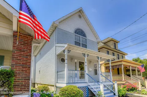 146 Franklin Ave, Ocean Grove, NJ 07756