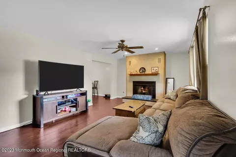 15 Bobwhite Ct, Forked River, NJ 08731 photo 23