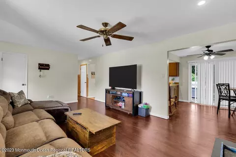 15 Bobwhite Ct, Forked River, NJ 08731 photo 16