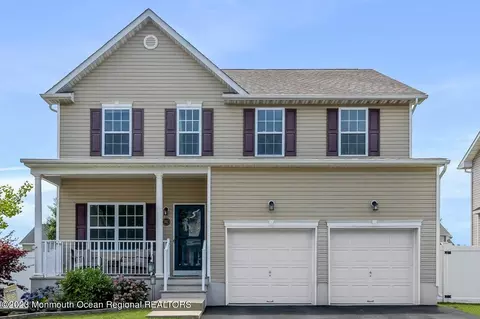 92 Bridle Path, Bayville, NJ 08721