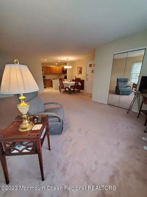 48 Honeysuckle Ln #219, Red Bank, NJ 07701