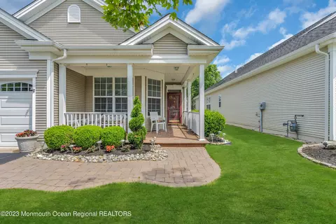 75 Marlow Dr, Jackson, NJ 08527 photo 5