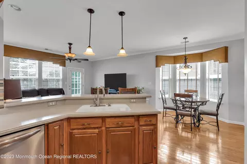 75 Marlow Dr, Jackson, NJ 08527 photo 15