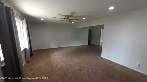 31 Holly Ct E, Brick, NJ 08723 photo 18