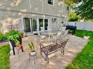 57 Eardley Rd, Edison, NJ 08817 photo 9