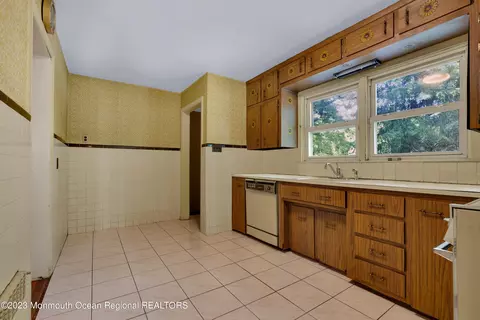 64 Webb St, Edison, NJ 08820 photo 17