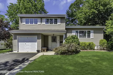 48 York St, Old Bridge, NJ 08857