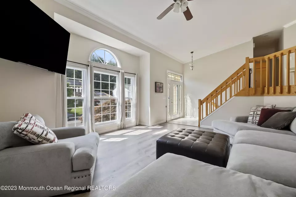  40 Heritage Dr, Howell, NJ 07731 photo 6