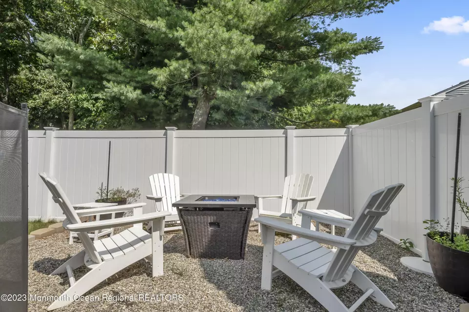  40 Heritage Dr, Howell, NJ 07731 photo 30