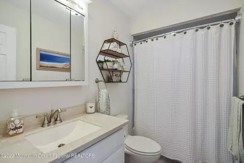 8 Rochester Dr, Brick, NJ 08723 photo 22