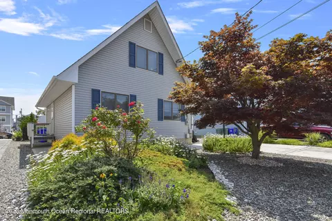 8 Rochester Dr, Brick, NJ 08723 photo 2