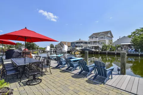 8 Rochester Dr, Brick, NJ 08723 photo 20
