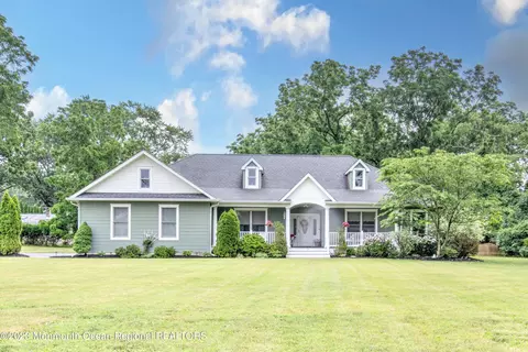 10 Branch Ave, Oceanport, NJ 07757