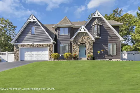 800 Orchard St, Lanoka Harbor, NJ 08734
