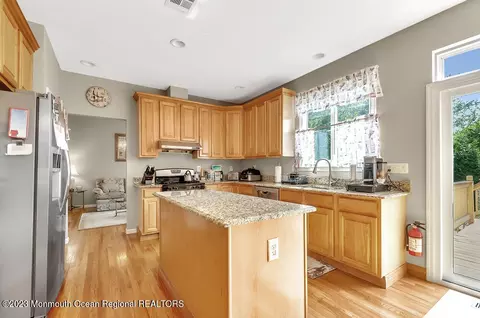 4 Jefferson Dr, Brick, NJ 08724 photo 15