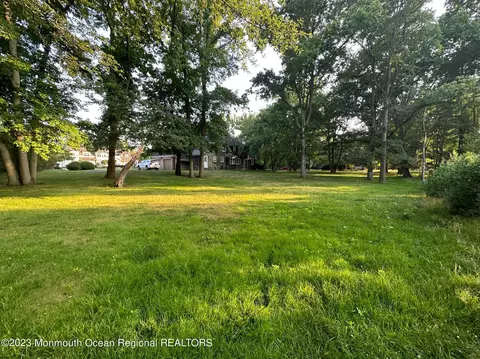 1 Harbor Dr, Rumson, NJ 07760 photo 3