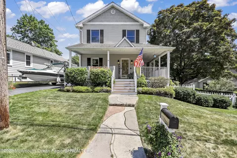 14 Hudson Ave, Atlantic Highlands, NJ 07716