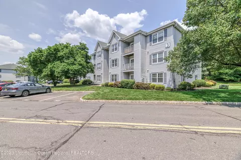 319 Stratford Pl, Bound Brook, NJ 08805