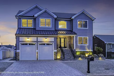 630 Bayview Dr, Toms River, NJ 08753