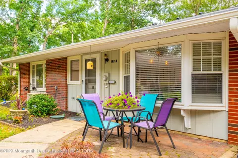182 Sterling Ct # b, Lakewood, NJ 08701