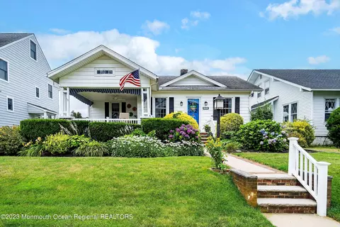 225 Garfield Ave, Avon By The Sea, NJ 07717