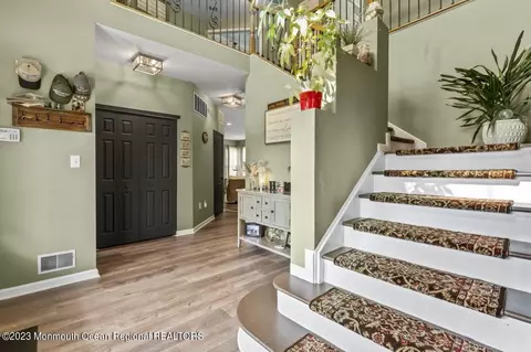 14 Reddington Dr, Matawan, NJ 07747 photo 21
