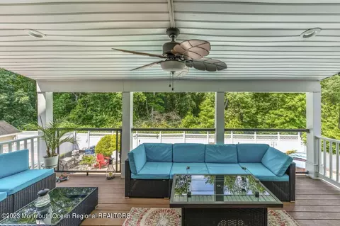 14 Reddington Dr, Matawan, NJ 07747 photo 6