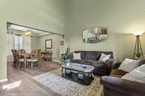14 Reddington Dr, Matawan, NJ 07747 photo 22